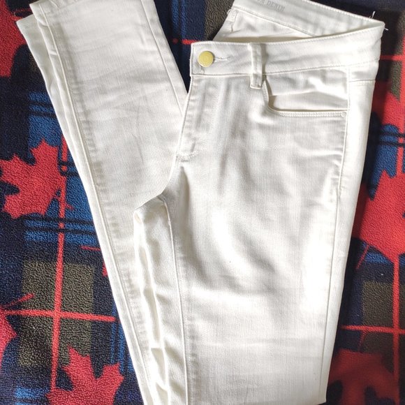Smart Set Insider Premium Denim White Skinny Jeans - Picture 3 of 9